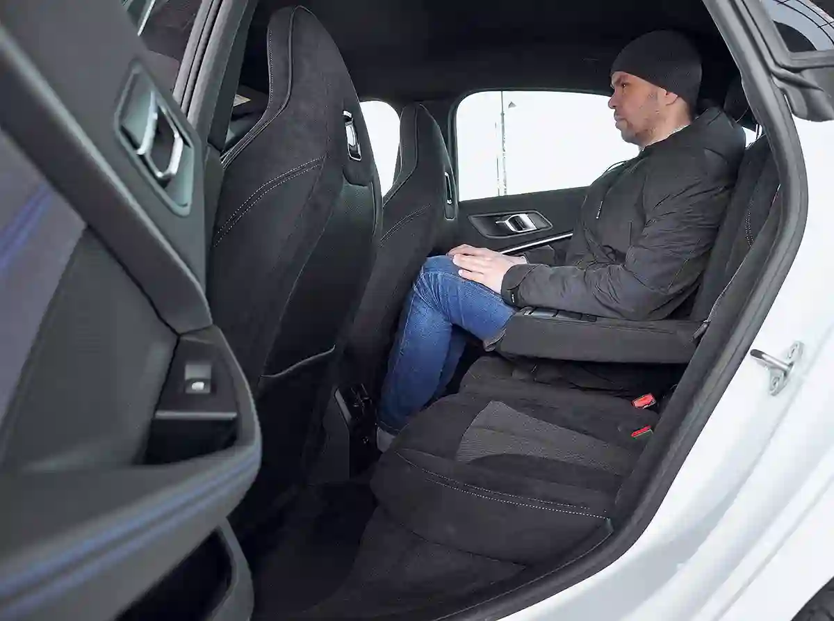 Тест самого дешевого седана BMW 2-й серии Gran Coupe. Передний привод, три цилиндра — это точно БМВ?! (ЖУРНАЛ "5 КОЛЕСО")