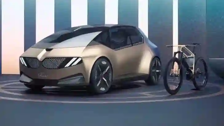 Концепт BMW i Vision Circular в России