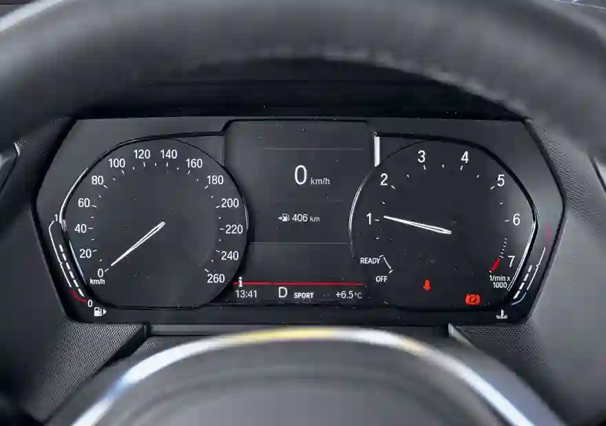 Тест самого дешевого седана BMW 2-й серии Gran Coupe. Передний привод, три цилиндра — это точно БМВ?! (ЖУРНАЛ "5 КОЛЕСО")