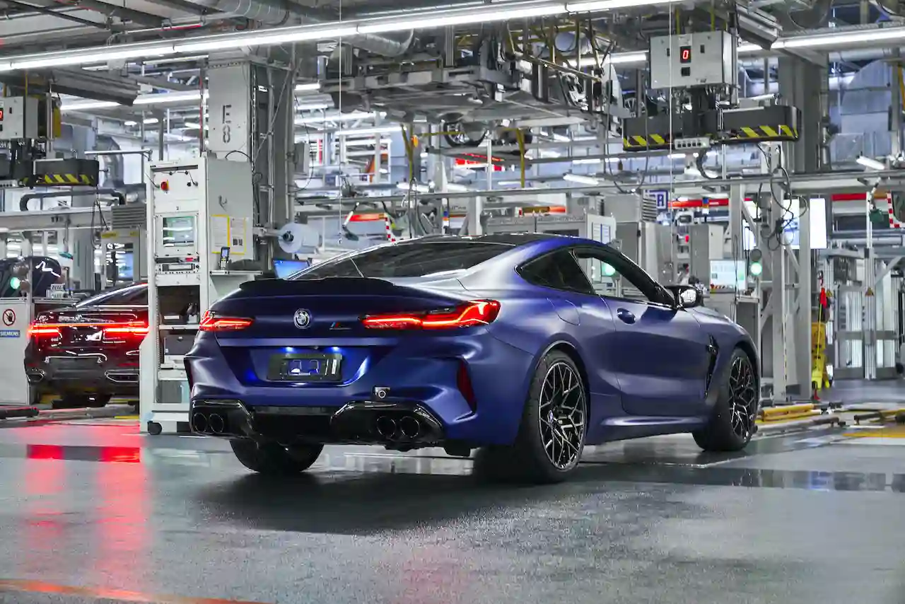 13 моделей BMW подлежат бесплатному обслуживанию в течение 5 лет