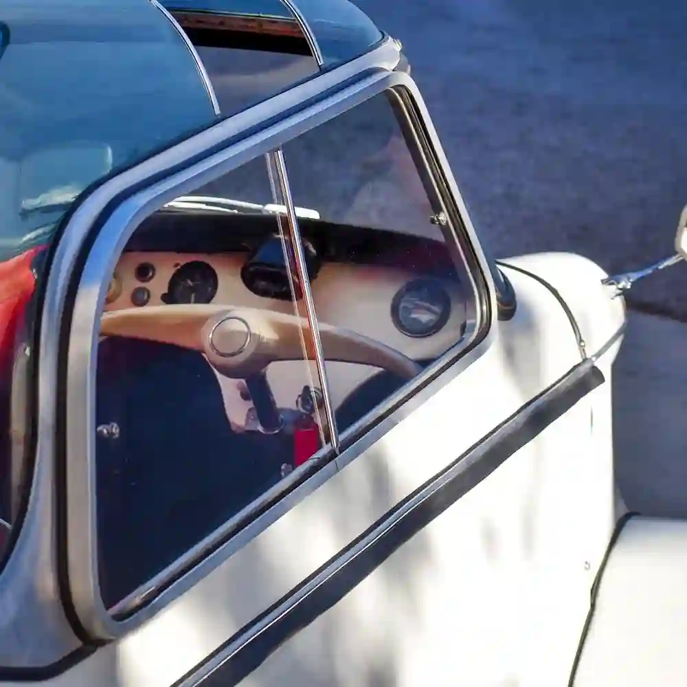 РЕТРОКАР Messerschmitt KR200.