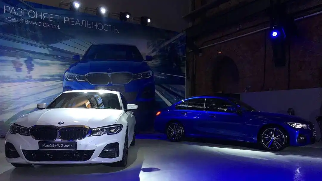 Презентация нового BMW 3 серии от Евросиб BMW в Центре перемещений во времени "KOD"
