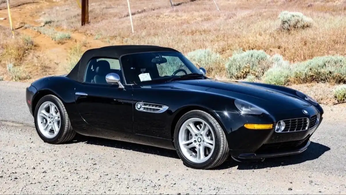 BMW Z8 2003 г.в. за 169 тысяч долларов.