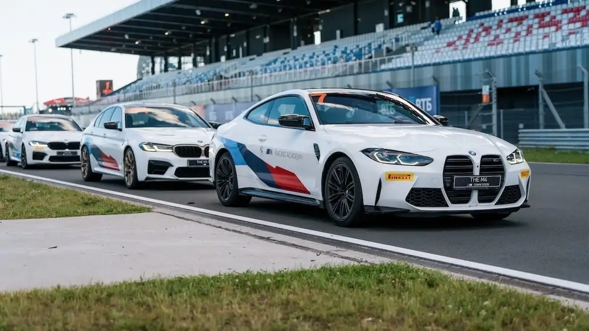BMW и Garage Fest на «Игора Драйв».