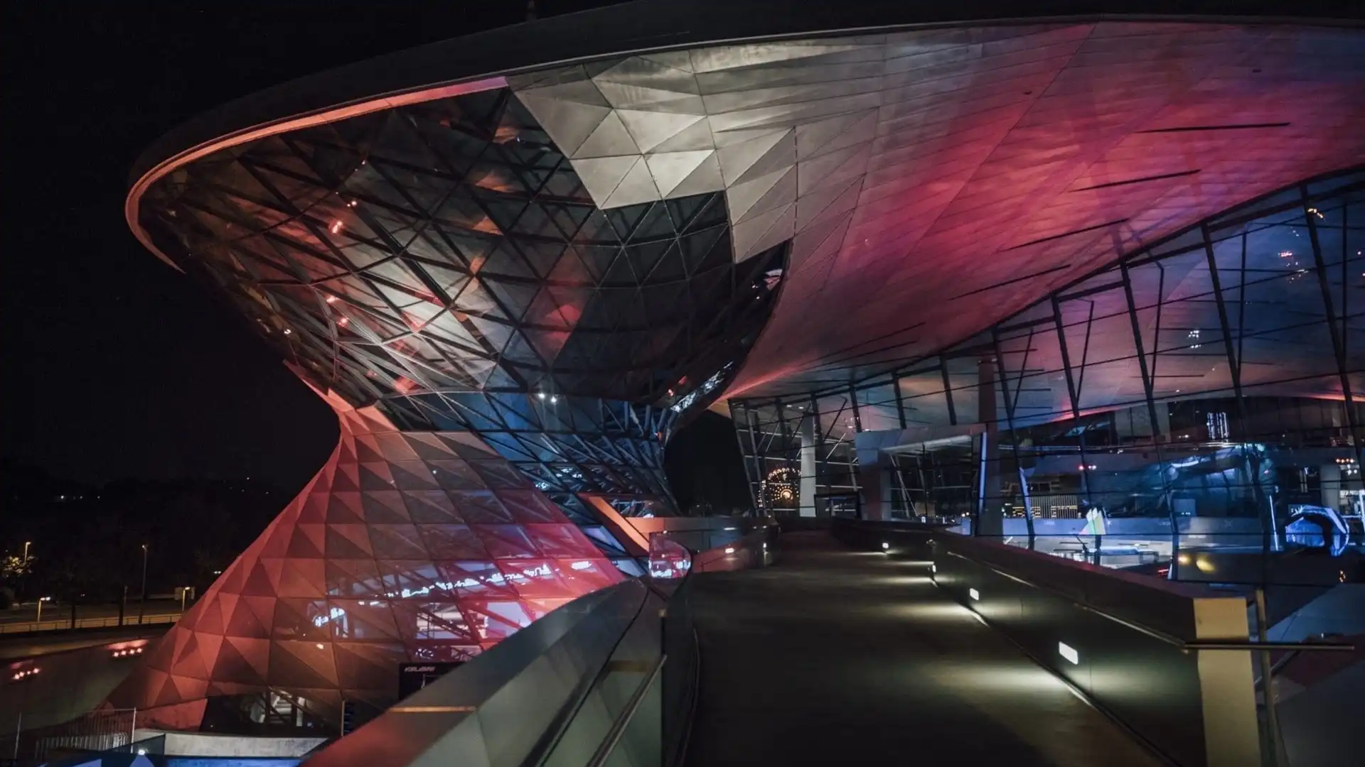 Выставочный центр BMW Welt.