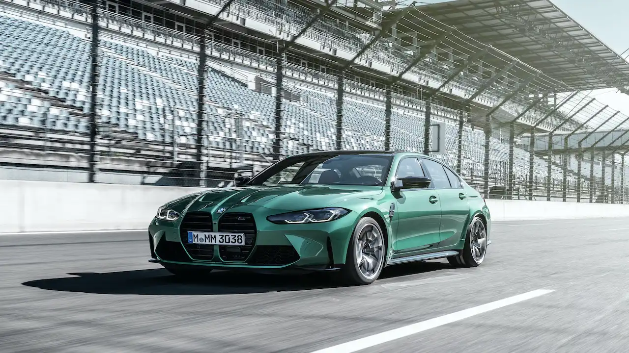 Новые спортивные седан BMW М3 и купе BMW М4