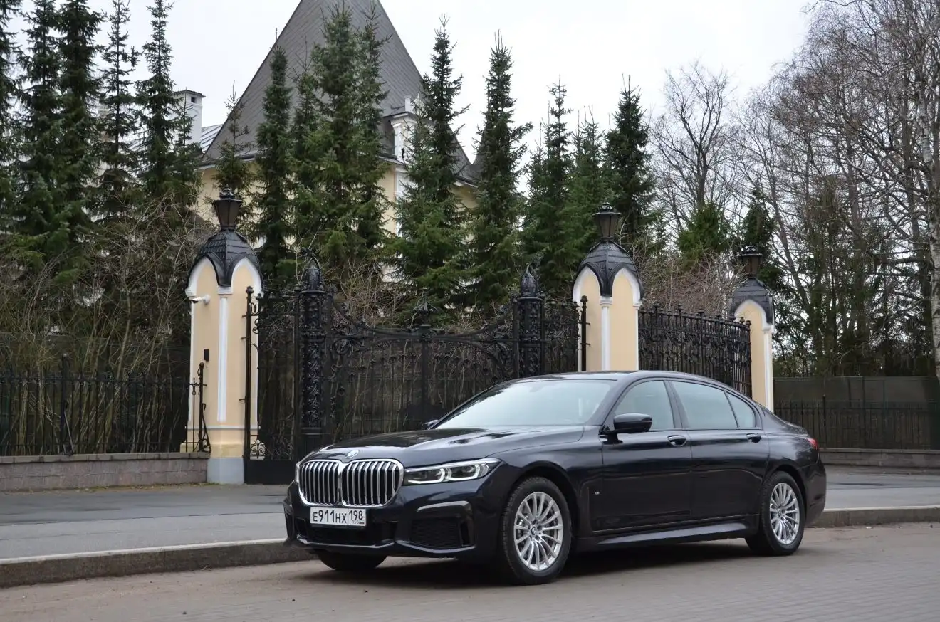 Тест BMW 7-й серии. Самый противоречивый баварский седан (ЖУРНАЛ "5 КОЛЕСО")