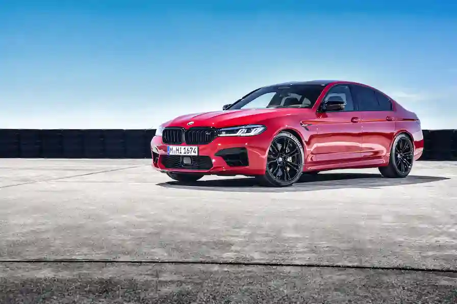 Новые BMW M5 и BMW M5 Competition