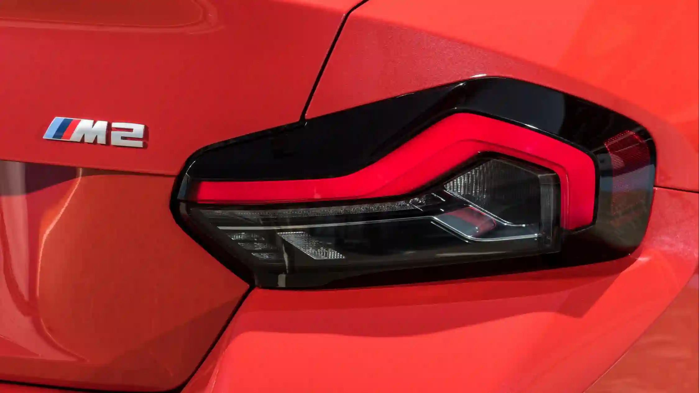 Совершенно новый BMW M2.