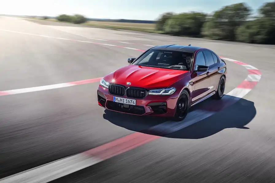Новые BMW&nbsp;M5 и BMW&nbsp;M5 Competition