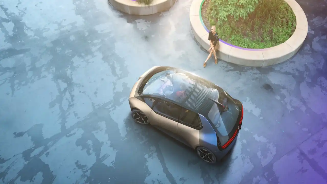 BMW i Vision Circular: компактный электромобиль 2040 года, ориентированный на экологичность и роскошь
