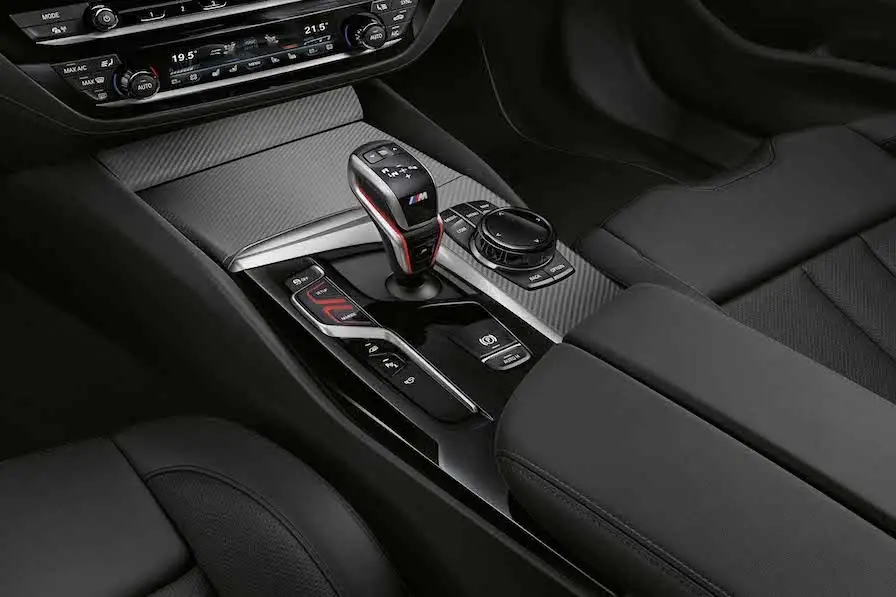 Новые BMW&nbsp;M5 и BMW&nbsp;M5 Competition