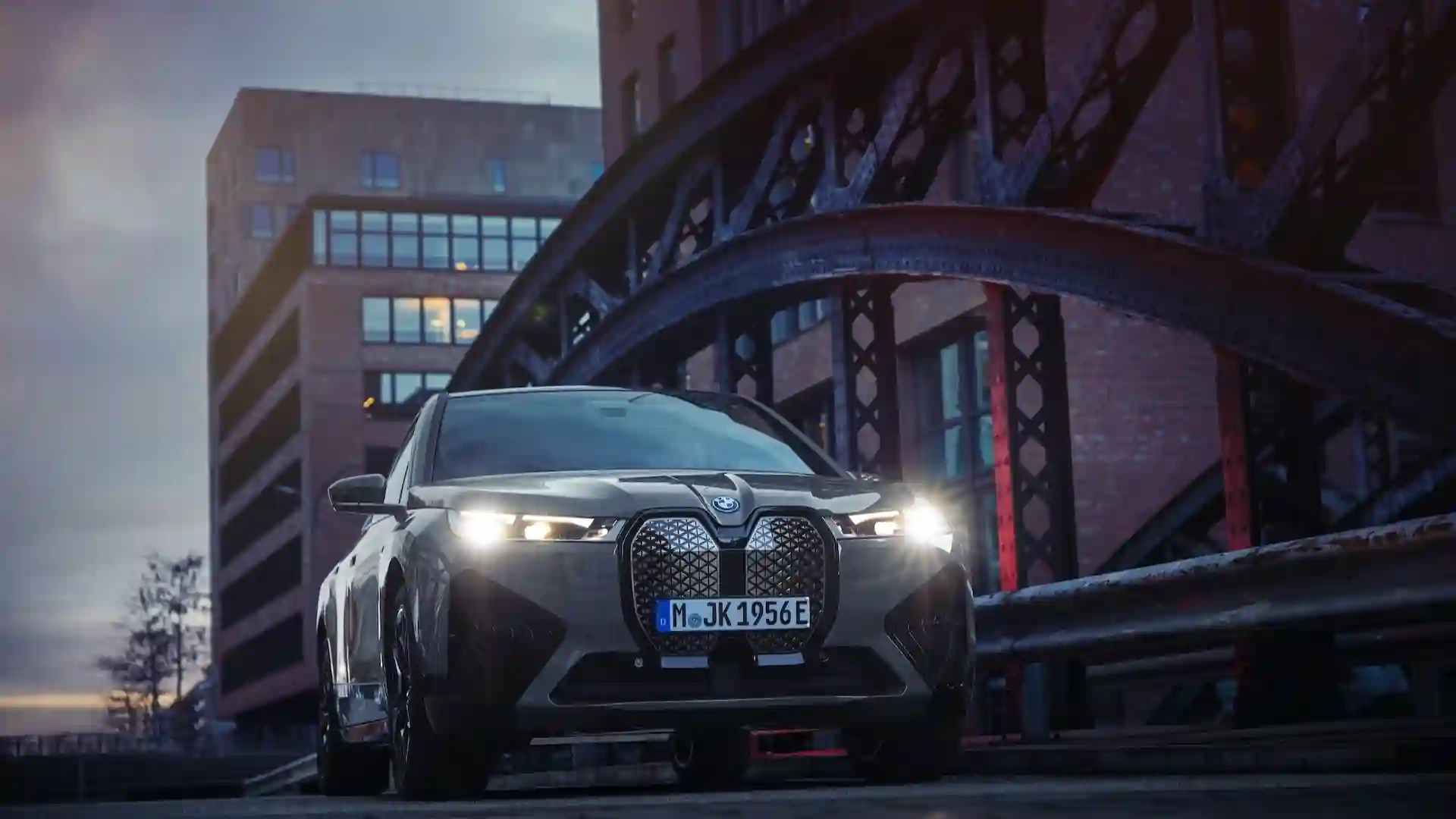 Новый BMW iX М60: квинтэссенция технологий BMW i, BMW X и BMW M