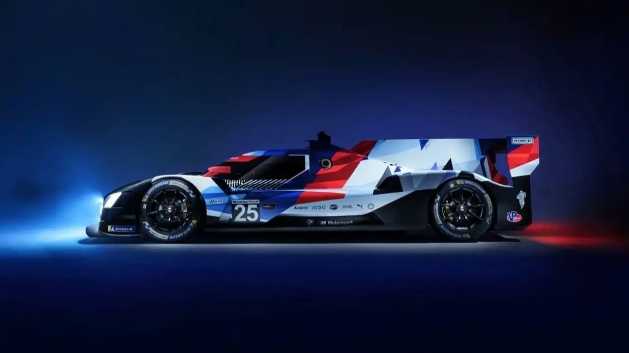 BMW M Motorsport и симулятор iRacing.