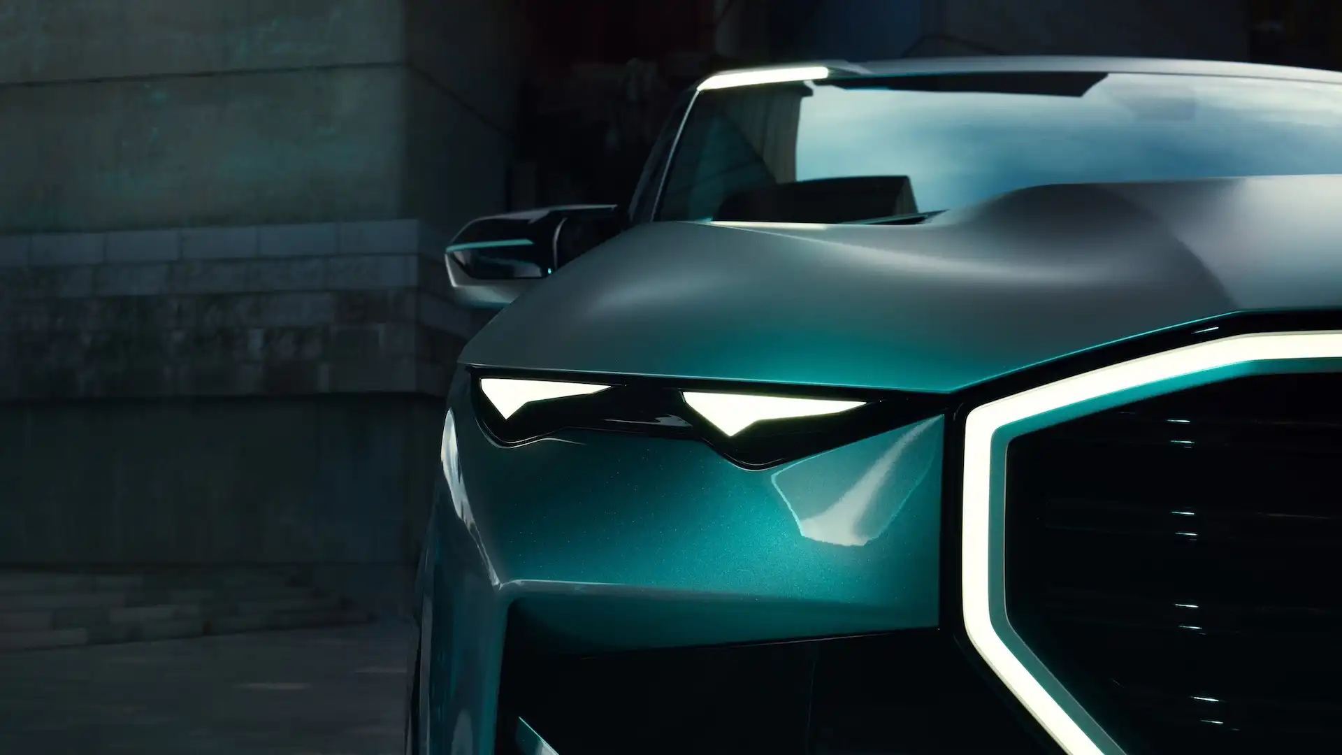 BMW Concept XM – мощность и роскошь вне всяких условностей