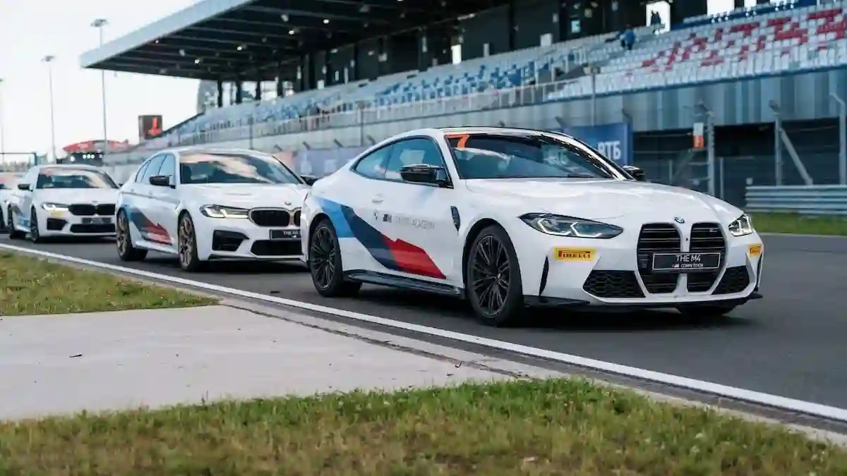 BMW и Garage Fest на «Игора Драйв».