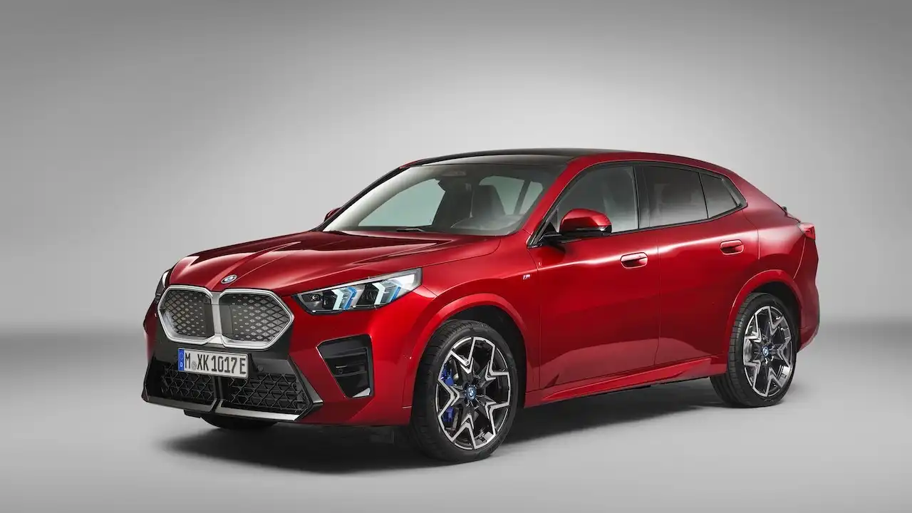 Новый BMW&nbsp;X2 и первый в истории BMW&nbsp;iX2