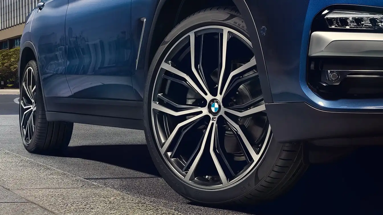 Оригинальные колеса и шины BMW – надежность и стиль
