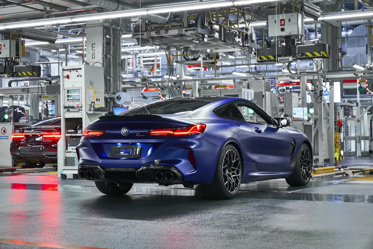 13 моделей BMW подлежат бесплатному обслуживанию в течение 5 лет