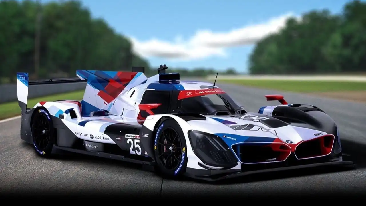 BMW M Motorsport и симулятор iRacing.