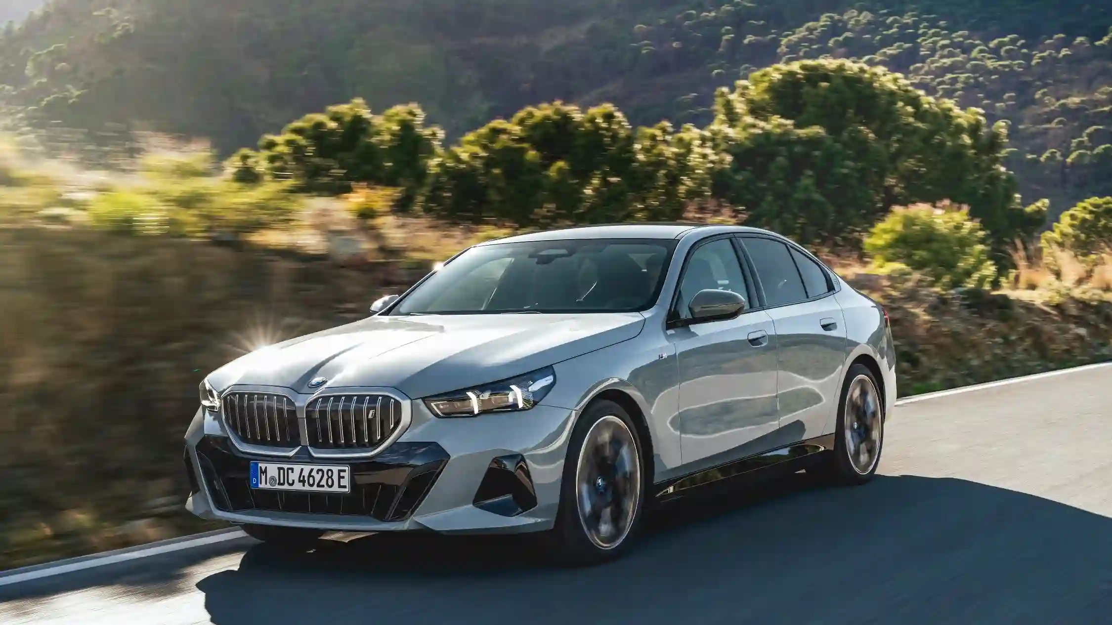 Новый BMW 5 серии седан