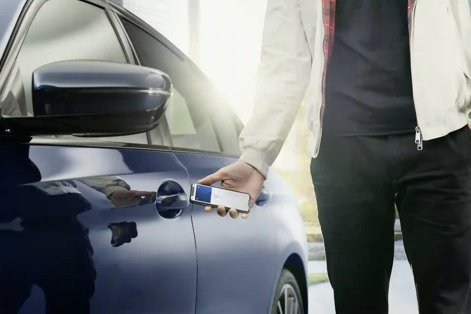 Автоконцерн BMW Group и Apple разработали технологию Digital Key для iPhone