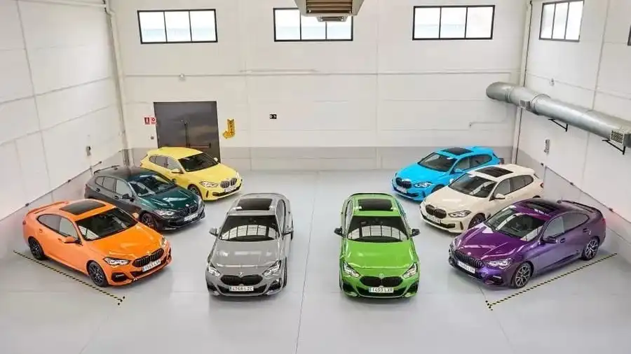 BMW предложили «индивидуальные» цвета кузова для 1&nbsp;серии и 2&nbsp;серии.