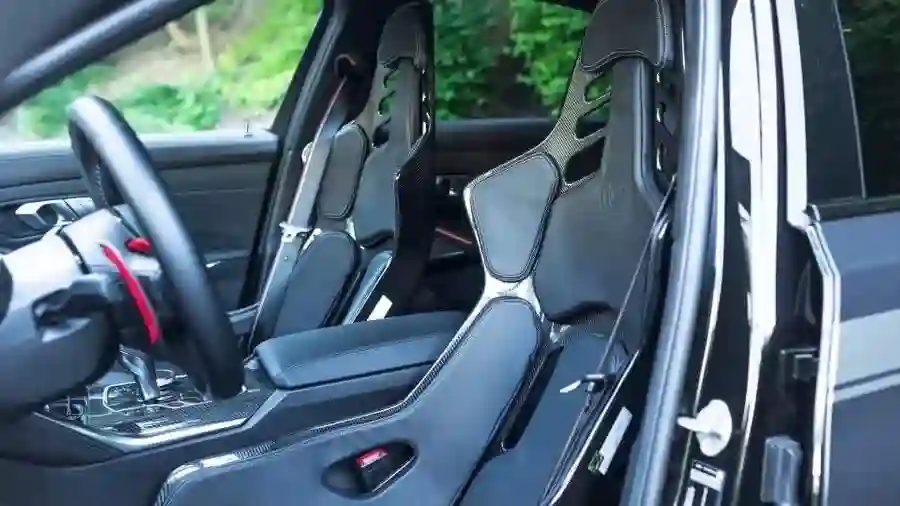 Manhart превратил BMW M3 в 650-сильный спорткар.